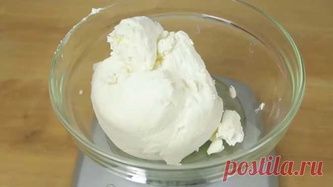 Заморозьте кефир или ряженку на ночь. Вкусно, быстро и просто