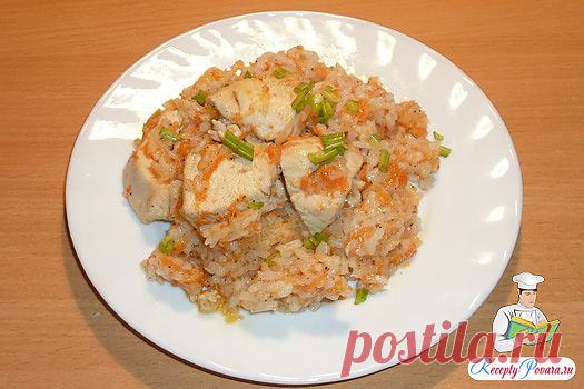 КУРИЦА С РИСОМ ПО-ЕГИПЕТСКИ

Ингредиенты:Ингредиенты:
рис 200 г.
лук 1 шт.
морковка 1 шт.
куриное филе 1 шт.
соль по вкусу
черный молотый перец по вкусу
чеснок 1 зубок
растительное масло для жарки