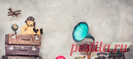 Все мы родом из детства, из той поры, когда деревья были большими. Но не помним момент, когда осознали, что оно закончилась и мы стали взрослыми. Однако наш герой четко знает, когда и где это произошло. #психологияличности #познаниесебя #личностноеразвитие