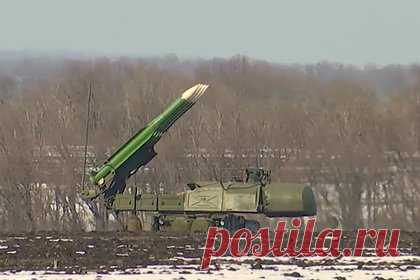 Польша заявила о расширении военной помощи Украине. Варшава заявила о расширении пакета военной помощи Украине. В ближайшее время она передаст Киеву советские зенитные орудия С-60 и 70 тысяч снарядов к ним. Данная установка была разработана в 1940-х годах и может поражать целина высоте до 5 тысяч метров, а также легкобронированную бронетехнику.