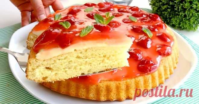 Невесомый торт с кремом и клубничным соусом - Будет вкусно - 6 июня - 43138151488 - Медиаплатформа МирТесен Вы когда-нибудь готовили клубничный соус для десертов? Если ваш ответ отрицательный, рецепт воздушного бисквитного торта поможет это исправить. И потом вам придется готовить его снова и снова! Ведь нежный торт с кремом и клубничным соусом на вкус как десерт из самой дорогой кондитерской. Не - 6 июня - 43138151488 - Медиаплатформа МирТесен