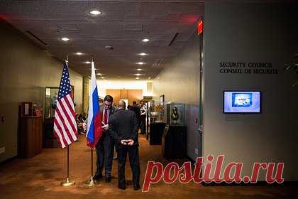 В США конфликт с Россией объяснили мифами и архетипами. Бывшие советники госсекретаря США по политическому планированию при администрации Барака Обамы Майкл Киммейдж и Джереми Шапиро заявили в своей колонке для Foreign Affairs, что напряженность и конфликты между Россией и США породили об обеих странах множество мифов, на которых теперь и строятся их отношения.