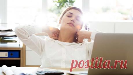 Как избавиться от боли в шее и плечах? 7 поз йоги от боли Занятия для начинающих