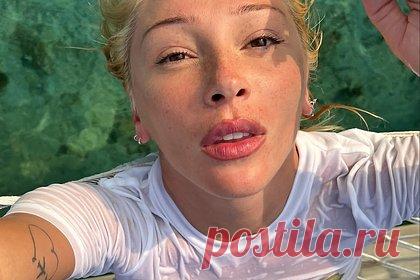 Ивлеева пожаловалась на удаление ее откровенных фото из Instagram. Телеведущая и блогерша Анастасия Ивлеева пожаловалась на то, что Instagram (соцсеть запрещена в России; принадлежит компании Meta, которая признана экстремистской и запрещена в РФ) удалил ее фотографии с тиктокершей Диной Саевой. Она заявила, что намерена публиковать снимки на другой площадке.