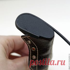 Как сшить кукольные сапожки из кожзама на колодке - Ярмарка Мастеров - ручная работа, handmade