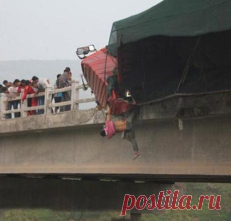 25 рожденных в рубашке людей, которые чудом остались живы