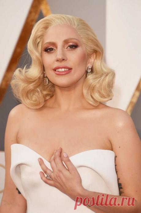 Певица Леди Гага (Lady Gaga) на церемонии Oscar 2016