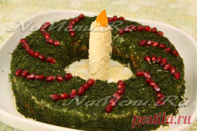 Салат с мясом и грибами «Рождественский венок»
