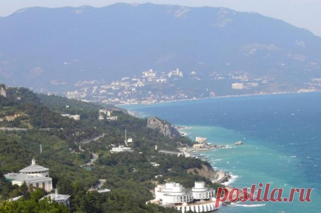 Guardian: Байден должен прекратить поддерживать притязания Киева на Крым. Американский лидер «идет на поводу» у властей Киева, тем самым рискуя жизнями украинских военных.