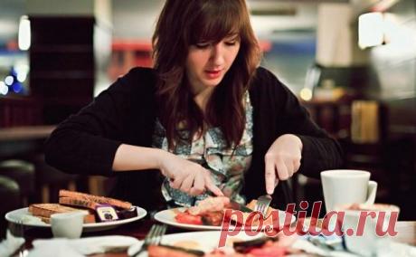 5 вещей, которые нельзя делать сразу после еды