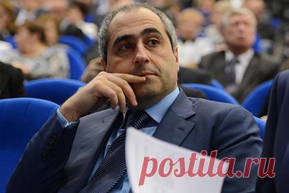 Адвокат Горгадзе ответил на обвинения в халатности. Член Совета по правам человека при президенте России, адвокат Шота Горгадзе в беседе с «Лентой.ру» сообщил, что адвокат никогда не гарантирует благополучный исход дела. Так он ответил на обвинения в халатности, высказанные его клиентом. Клиенты пытаются вернуть его звездный гонорар — 600 тысяч рублей.