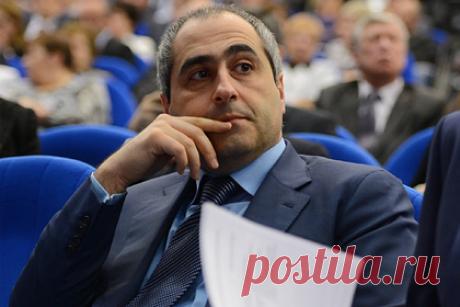 Адвокат Горгадзе ответил на обвинения в халатности. Член Совета по правам человека при президенте России, адвокат Шота Горгадзе в беседе с «Лентой.ру» сообщил, что адвокат никогда не гарантирует благополучный исход дела. Так он ответил на обвинения в халатности, высказанные его клиентом. Клиенты пытаются вернуть его звездный гонорар — 600 тысяч рублей.