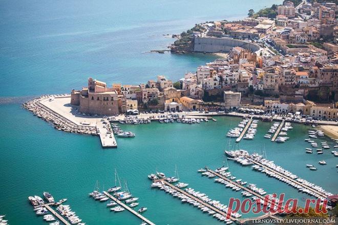 Гнездо мафиози: Сицилия