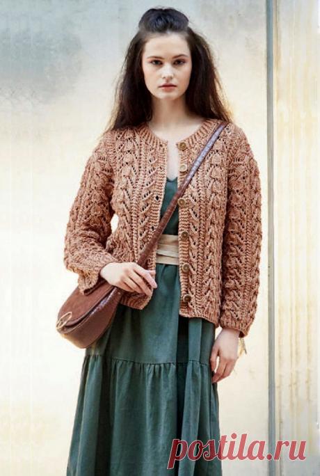 Коричневый жакет с ажурными полосами. Описание вязания - delava-ya.ru