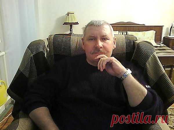 Об авторе | Мой сад-огород

И вот, поскольку у меня накопился некоторый опыт в огородных делах, пару лет назад по совету моих друзей садоводов я создал блог на садово-огородную тему. До сих пор помню, как сначала непросто мне давались решения некоторых простых огородных вопросов, и как много я наделал ошибок! Поэтому чтобы другим начинающим садоводам было полегче, я и постарался поделиться своим накопленным личным опытом. Буду рад, если кому-то пригодится хоть малая толика изл