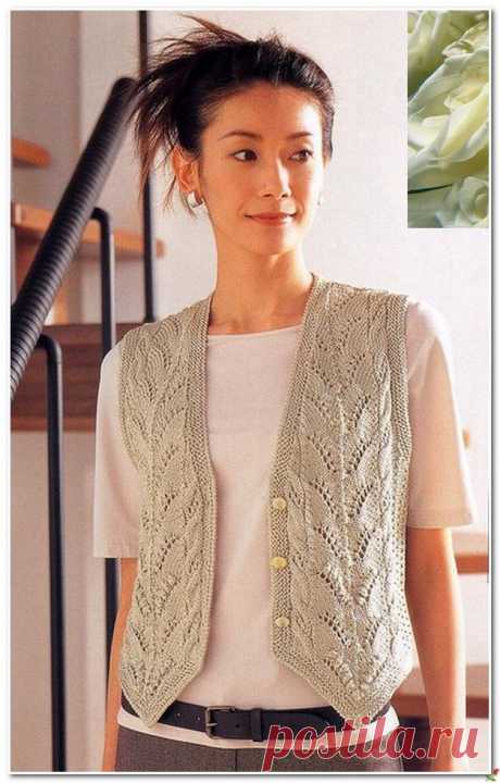 ЖИЛЕТ С УЗОРОМ ВЯЗАНЫЙ СПИЦАМИ..