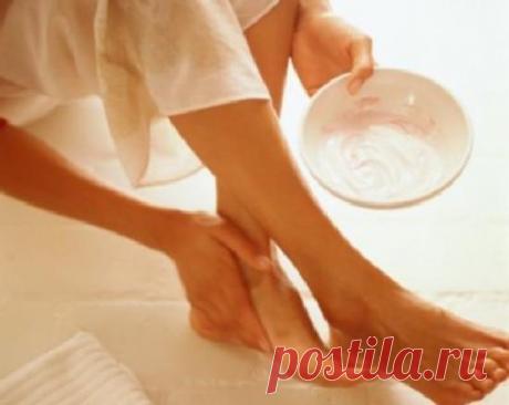 Лечение грибка ногтей уксусом. Уксус от грибка ногтей.