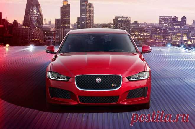 Смотри! Jaguar XE 2018 года Покоривший американский авторынок накануне 2017 года спорт-седан Jaguar XE в 2017-2018 автомобильном году ожидает очередная волна рестайлинга и обновлений.