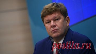 Губерниев: если Большунов торопился на самолёт, то зачем нужны такие запоздалые церемонии. Спортивный комментатор Дмитрий Губерниев поделился эмоциями от пропуска церемонии награждения трёхкратным олимпийским чемпионом по лыжным гонкам Александром Большуновым. Читать далее