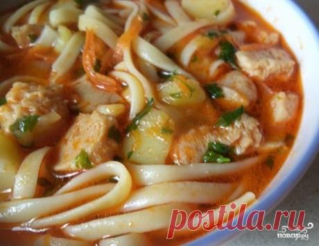 Лагман без мяса


Такой вот простой рецепт лагмана без мяса, и, как видите, он ничем не уступает своему традиционному аналогу. Вот только гораздо меньше калорий и гораздо быстрее готовится! Так что этот рецепт приготовления лагмана без мяса идеально подходит, с одной стороны, для вечно занятых и спешащих хозяек, а с другой, - для людей, следящих за своим весом, или просто за тем, чтобы питаться правильно. Удачной вам готовки!


Ингридиенты:

Лапша: 400 Грамм,
Соя: 100 Грам...