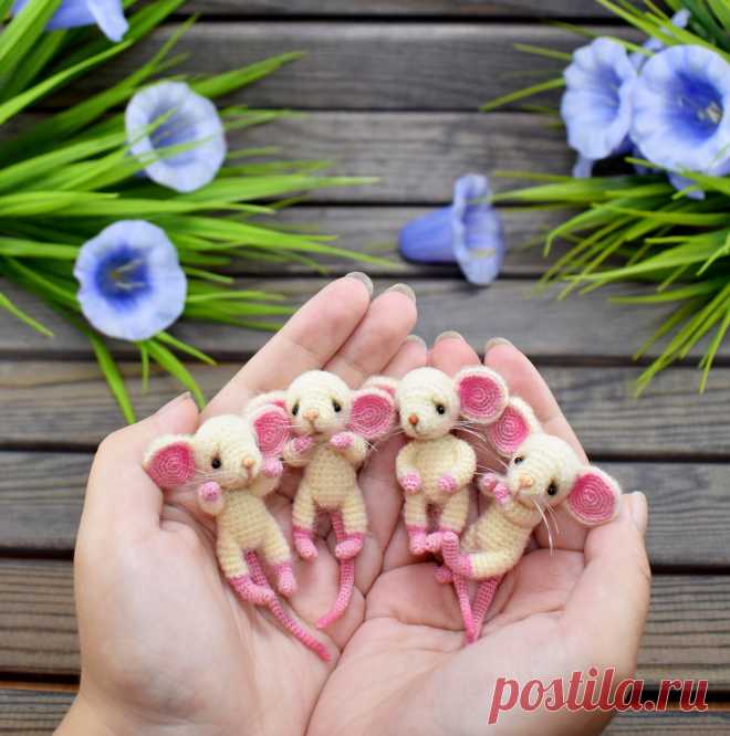 PDF Мышонок. FREE amigurumi crochet pattern. Бесплатный мастер-класс, схема для вязания игрушки амигуруми крючком. Вяжем игрушки своими руками! Мышка, мышь mouse, ratón, rato, souris, maus, fare, マウス, mysz, myši, крыса, rat, rata, rato ratte. #амигуруми #amigurumi #amigurumidoll #amigurumipattern #freepattern #freecrochetpatterns #crochetpattern #crochetdoll #crochettutorial #patternsforcrochet #вязание #вязаниекрючком #handmadedoll #рукоделие #ручнаяработа #pattern #tutorial #häkeln #amigurumis