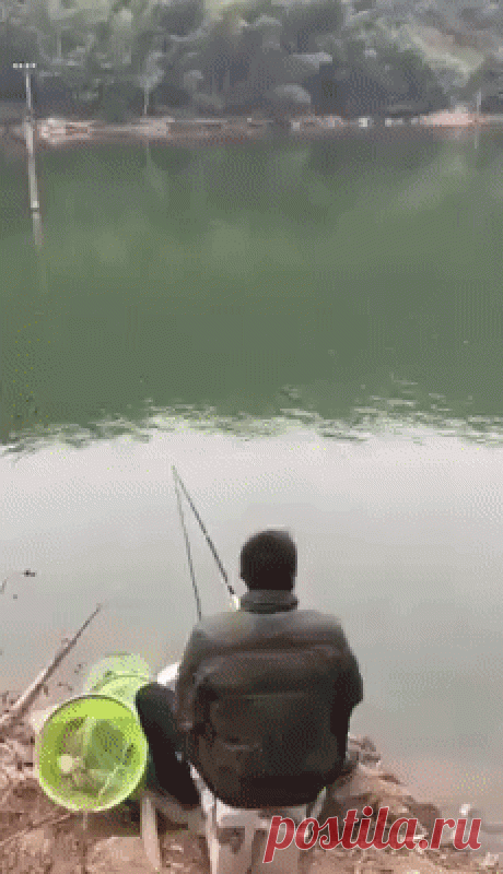 На секундочку отвлёкся