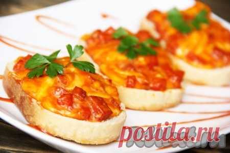 Горячие бутерброды с колбасой, сыром и яйцом - 9 пошаговых фото в рецепте