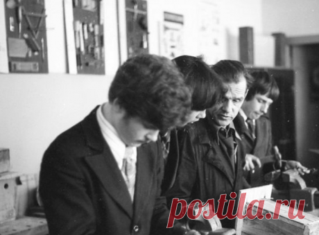 Какими были обычные школьные будни старшеклассников конца 1970-х | ЛЮБИМОЕ ВРЕМЯ | Яндекс Дзен