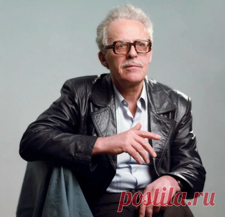 Почему российские женщины не умеют жить счастливо: цитата Бориса Васильева  «Я могу жить, как хочу.
Делать, что хочу.
Но это не значит, что я всегда поступаю правильно».
«Если ты не любишь себя, то ты не сможешь любить и другого» «Все несчастья — от баб!
Ну почему не от мужиков?»