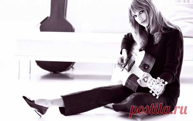 Скачать обои taylor swift, гитара, glamour, раздел музыка в разрешении 1280x800