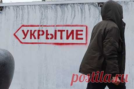 В российском регионе объявили ракетную опасность. В Железногорске Курской области объявили ракетную опасность, сообщил губернатор российского региона Роман Старовойт. В Городе запустили систему оповещения населения. Местных жителей призвали укрыться в помещениях без окон. Тем, кто оказался на улице, посоветовали спуститься в подземный переход или паркинг.
