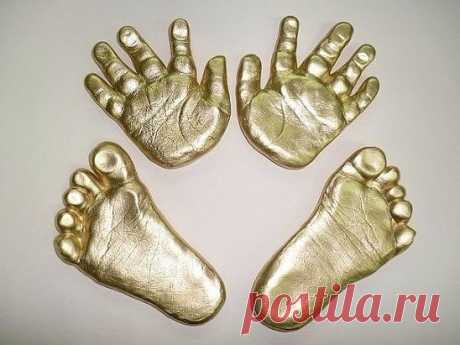 Отпечатки детских ручек и ножек своими руками!
