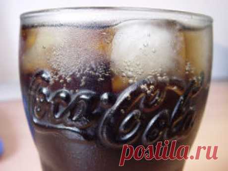 День рождения «Кока-Колы» – создан рецепт этого популярного в мире напитка