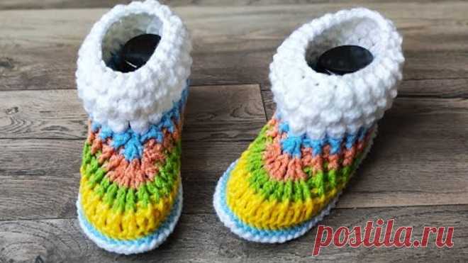 ПРОСТЫЕ ТАПОЧКИ ИЗ ОСТАТКОВ ПРЯЖИ! /KNITTED SLIPPERS/ZAPATILLAS DE PUNTO/GESTRICKTE HAUSSCHUHE/針織拖鞋