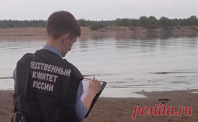Тела пропавших в Сыктывкаре школьников нашли в реке. Двух мальчиков, которые ушли купаться на реку в Сыктывкаре и пропали, обнаружили погибшими, сообщает «Интерфакс» со ссылкой на пресс-службу следственного управления СК по Республике Коми.