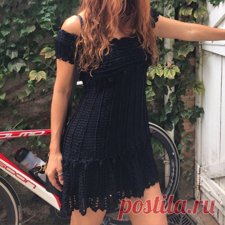 Альбом «Платье "Антония" от Ванессы Монторо»