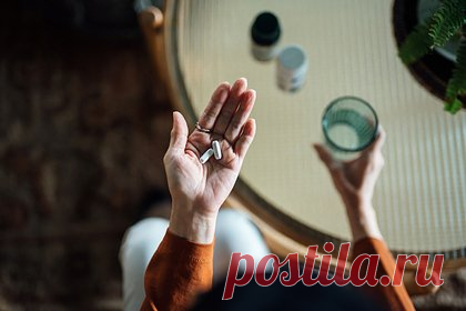 Кровотечения, аллергии и токсические реакции. Как правильно пить таблетки, чтобы не навредить себе?
