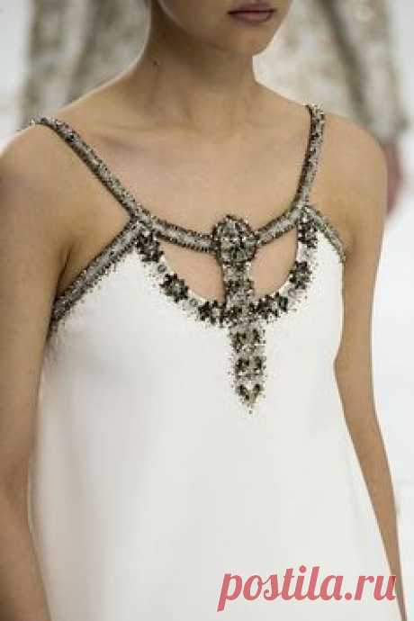 (62) #Chanel Haute Couture 2014 Fall-Winter #Details | Beading