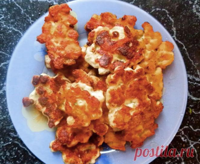 Фантастически вкусные куриные оладьи с сыром - простой домашний деликатес!