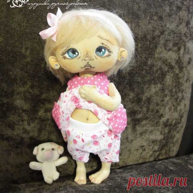 Да,кстати.Все показывают и мы покажем.У нас тоже есть трусишки.А то подумаете еще чего...