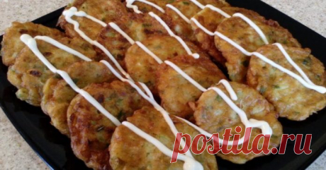 Ленивые кабачковые беляши с курицей. Такие пышные, такие простые, и очень вкусные!
