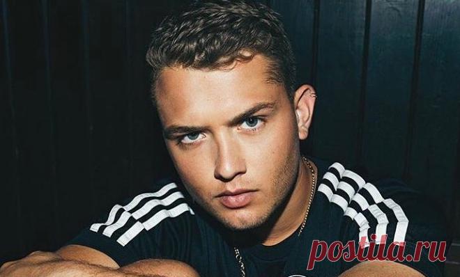 5 клевых фактов о Рафферти Лоу — сыне Джуда Лоу, который сыграет в фильме Дисней Он вылитый отец.