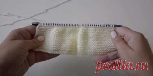 УЮТНЫЕ И МЯГКИЕ СЛЕДКИ СПИЦАМИ!
Подследники связаны пряжей Yarn Art BABY COLOR 150м / 50г спицы № 3,5
Размер 36 - 38
Подследники связаны пряжей Yarn Art BABY COLOR 150м / 50г спицы № 3,5
Размер 36 - 38
На спицы набрать 46 петель
24 ряда - все лицевые петли.
Закрыть 22 петли
На спицах 24 петли.
20 рядов - резинка 2 х 2 ( 2 лиц. 2 изн.)
В конце 20 ряда набрать 22 петли.
24 ряда - все лицевые петли.
Закрыть петли.
Теперь вяжем нашу изюминку ...
Набрать 4 петли.
1 ряд - кром. 2 лиц. к