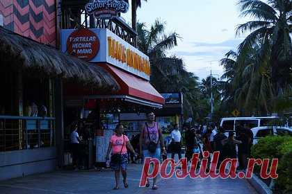 Российская тревел-блогерша описала Мексику словами «чипсы — национальная валюта»