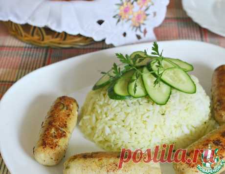 Рыбные колбаски со сливочно-пряным рисом – кулинарный рецепт