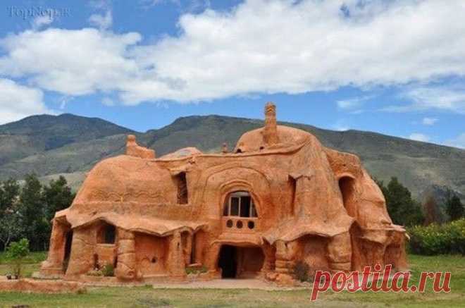 Экодом из глины от испанского архитектора