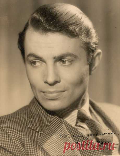 Джеймс Мейсон (James Mason)
- 15 мая, 1909 • 27 июля 1984