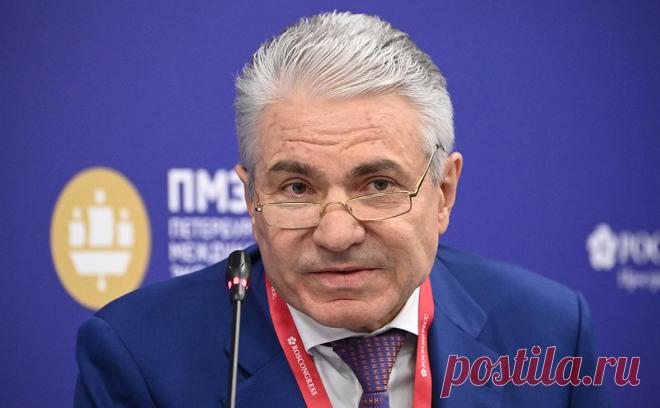 Замглавы Минюста назвал представителей ЛГБТ носителями «гей-национализма». Замглавы Минюста выступил на ПМЭФ с речью о «деструктивной идеологии», распространяемой россиянами нетрадиционной сексуальной ориентации. ЕСПЧ считает российское законодательство в этой сфере противоречащим ценностям демократии