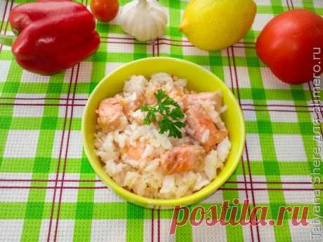 👌 Сёмга с рисом, рецепты с фото Вкусный рецепт Сёмга с рисом, пошаговый, с фото и отзывами 👍 Блюда из риса, Гарнир к рыбе, Блюда из перца, Рецепты со сливками, Блюда из семги, Рис с рыбой