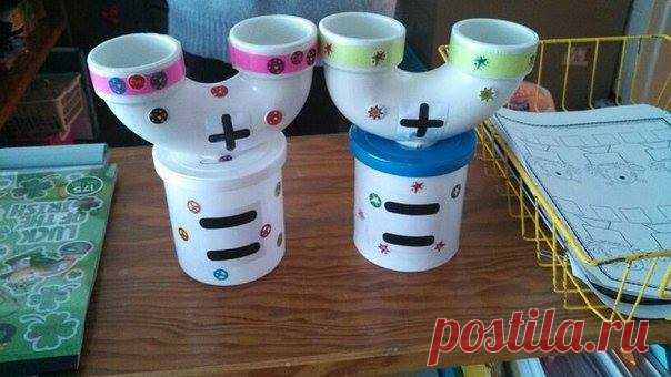 (3) Facebook